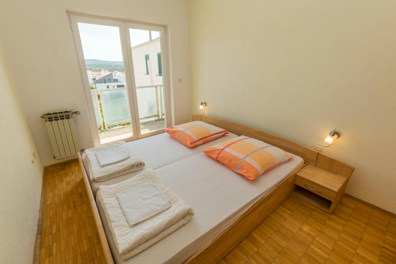 Apartments Jelka พรีมอชเตน ภายนอก รูปภาพ